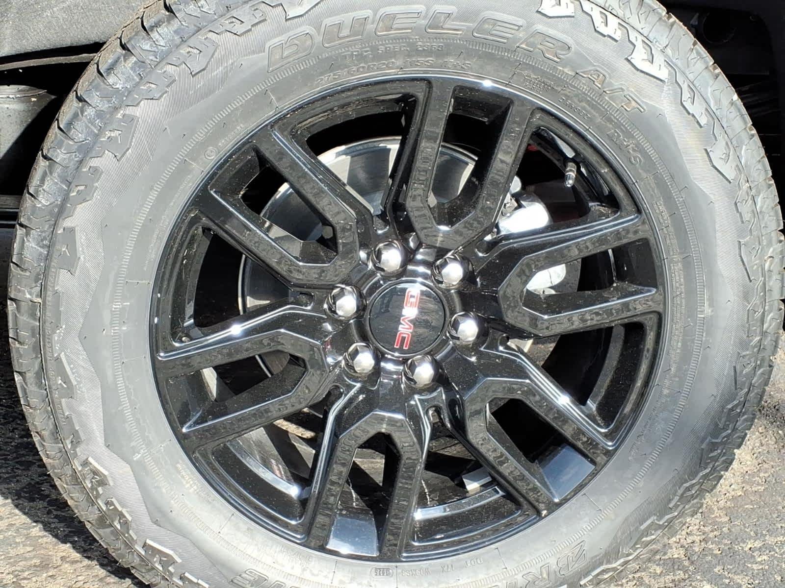 New 2026 Onyx Black GMC Elevation image 7