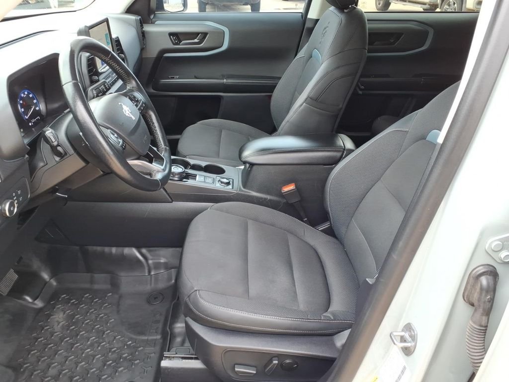 Used 2022 Green Ford Badlands image 15