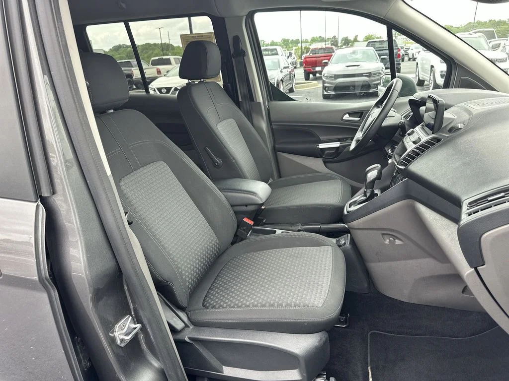 Used 2023 Gray Ford XLT image 30