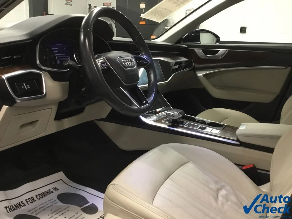 Used 2019 Blue Audi 3.0T Premium image 22