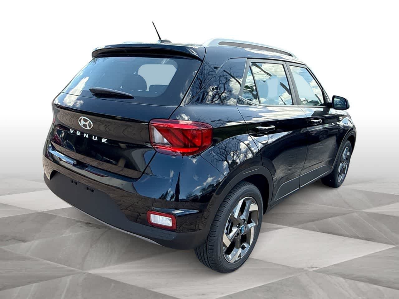 New 2026 Onyx Black Hyundai SEL image 8