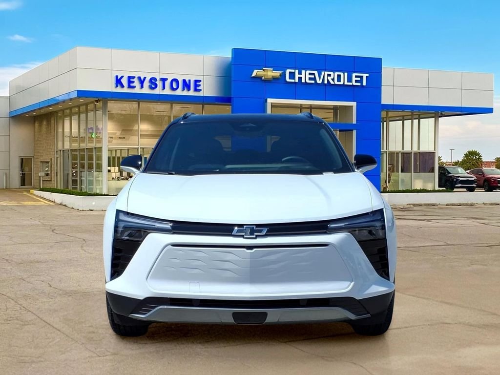 Used 2026 Chevrolet Blazer EV LT with VIN 3GNKDARM0TS165981 for sale in Sand Springs, OK