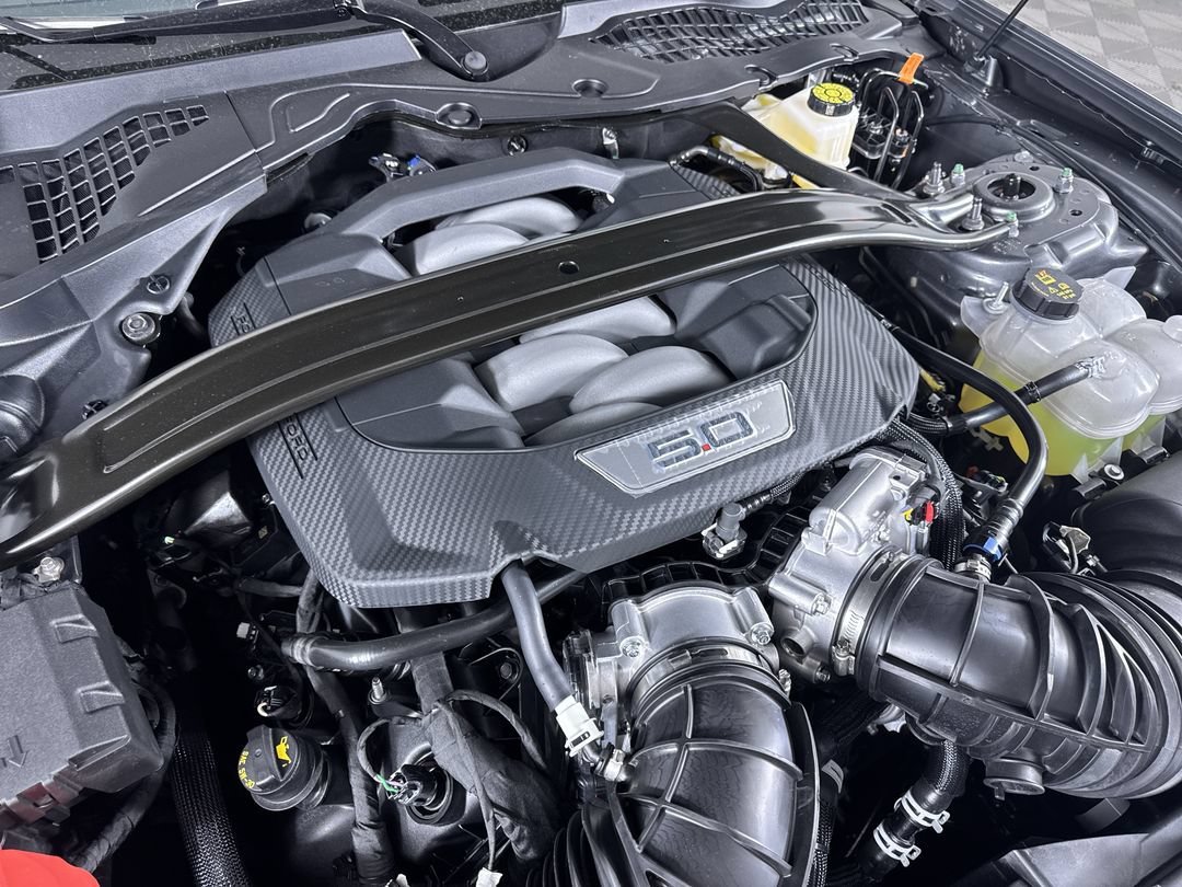 New 2026 Carbonized Gray Metallic Ford GT Premium image 30