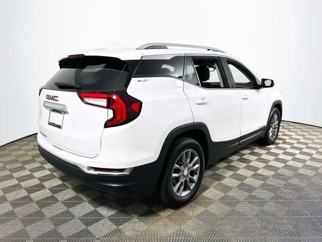 Certified Pre-Owned 2024 GMC Terrain SLT
