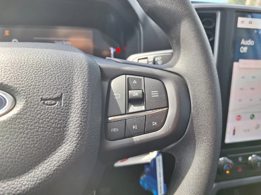 New 2026 Oxford White Ford XL image 22