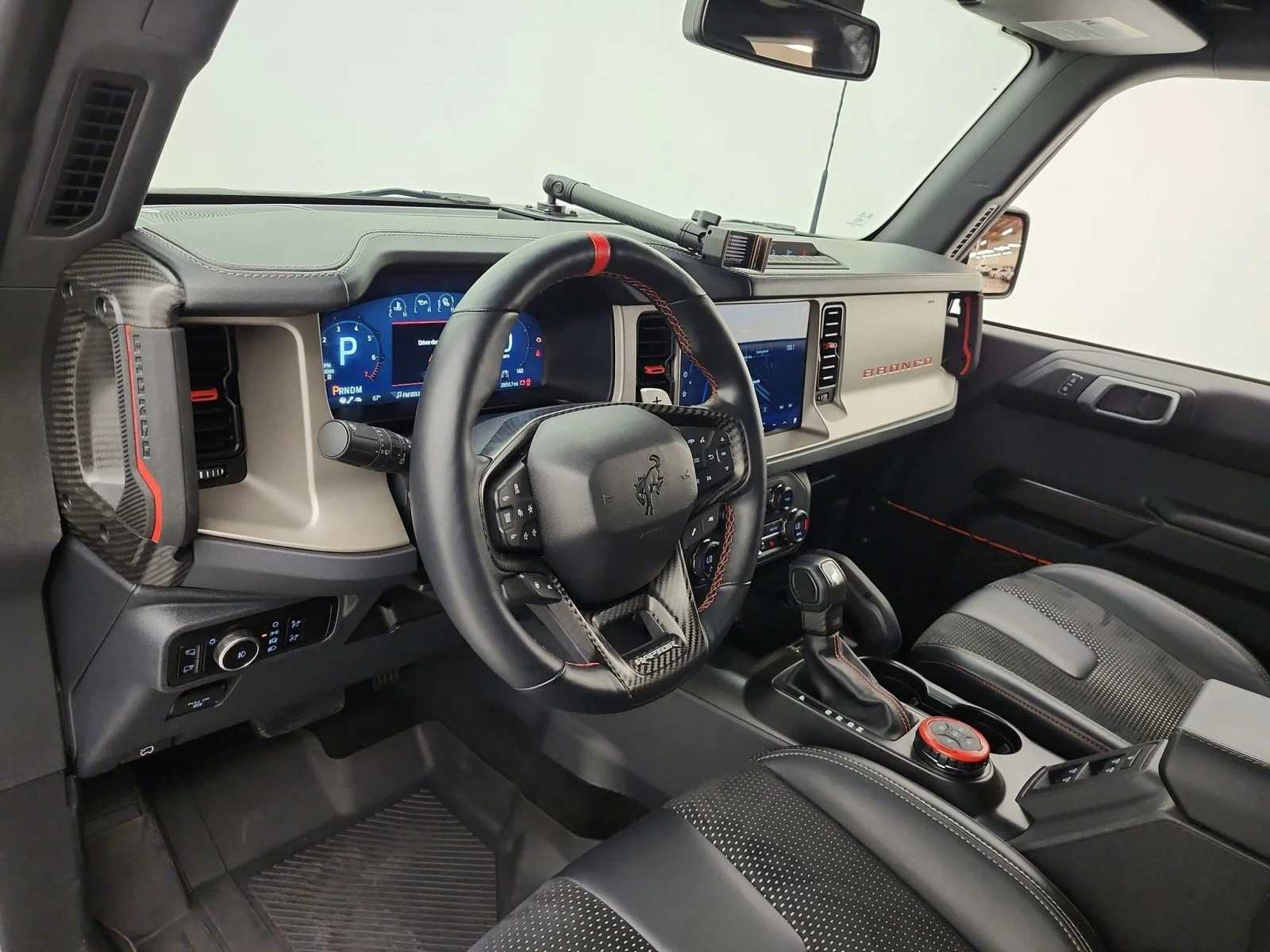 Used 2023 Oxford White Ford Raptor 4 Door Advanced 4x4 image 9