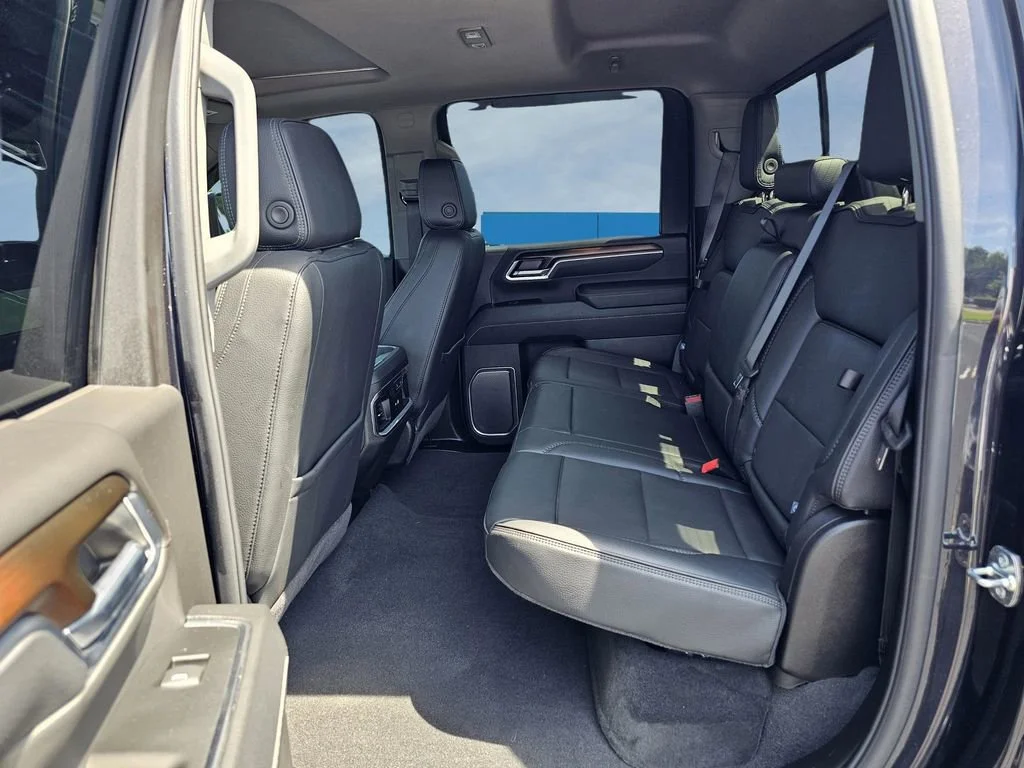 Used 2025 Titanium Rush Metallic GMC Denali image 33