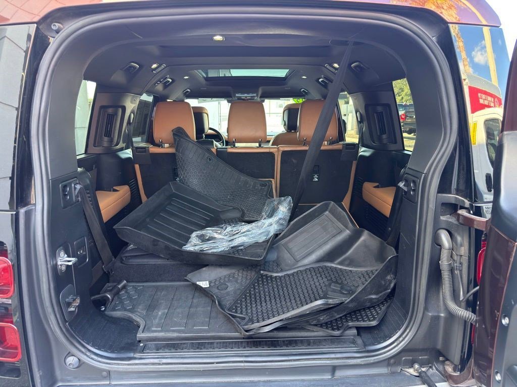 2023 Land Rover Defender SE - Photo 41
