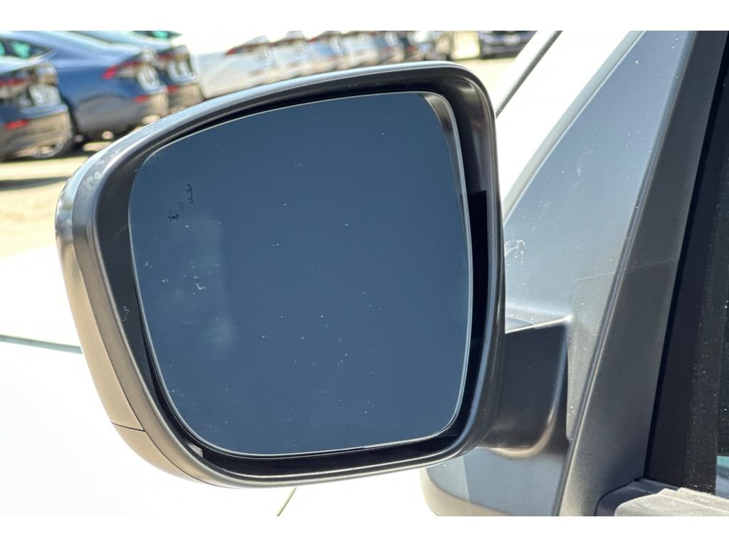Used 2024 Glacier White Nissan S image 53