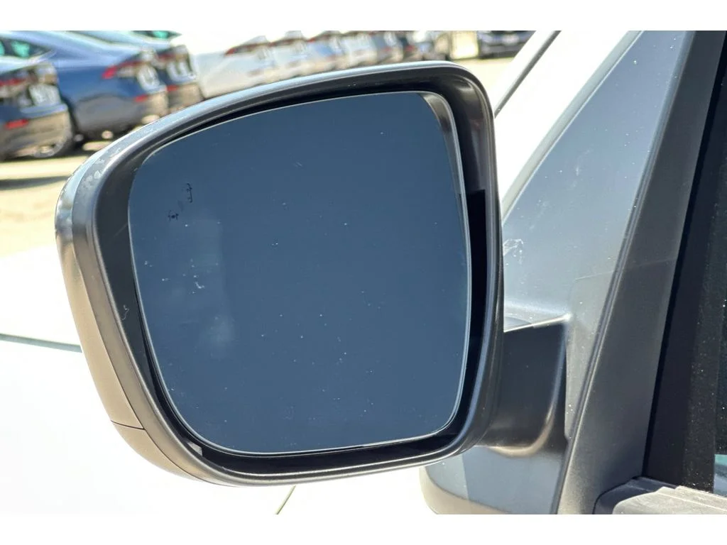 Used 2024 Glacier White Nissan S image 53