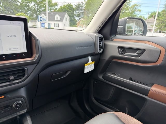 Used 2025 Gray Ford Outer Banks image 20