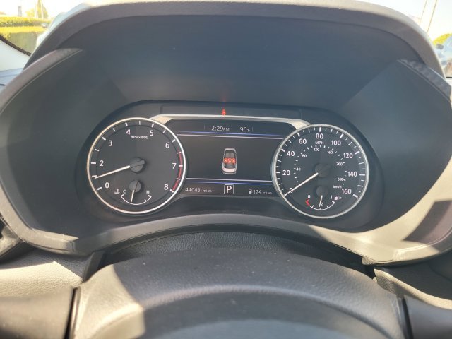 Used 2025 Blue Nissan SV image 29