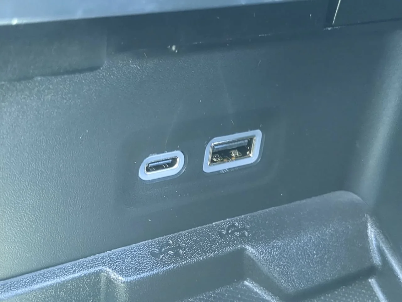 2026 GMC Yukon Denali - Photo 21