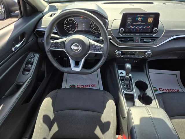 Used 2025 Black Nissan 2.5 SV image 13