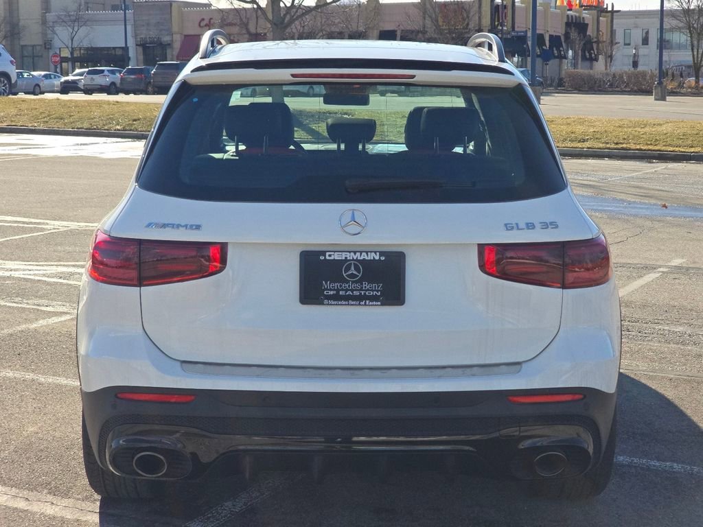 2025 Mercedes-Benz GLB GLB35 AMG - Photo 53