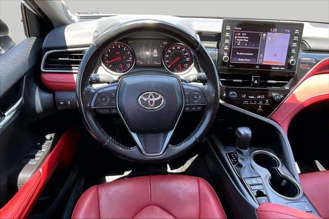Certified Used 2023 WIND CHILL PEARL* Toyota  image 6