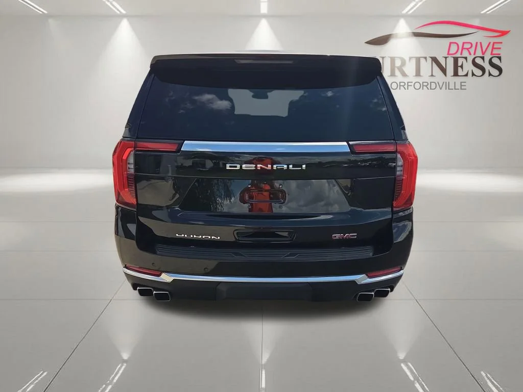 2025 GMC Yukon Denali - Photo 7