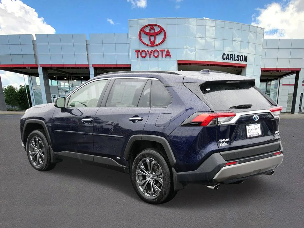 Used 2024  Toyota Limited image 6