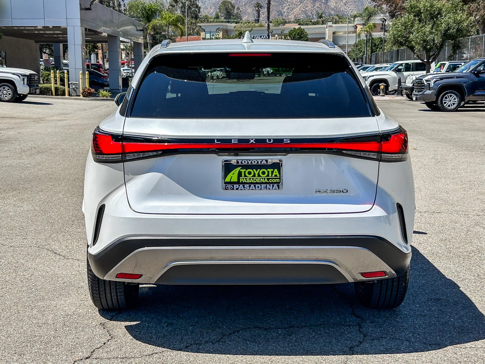 Used 2023 EMINENT WHITE PEA Lexus RX 350 image 7