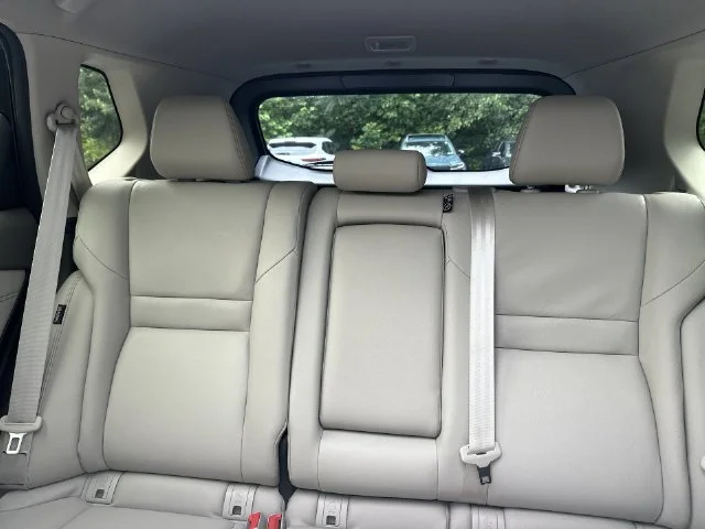 Used 2023 White Nissan SL image 34