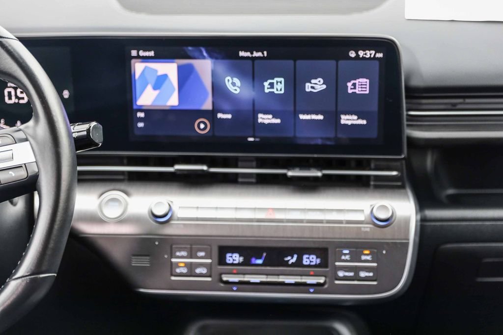 2024 Hyundai Kona SEL - Photo 14