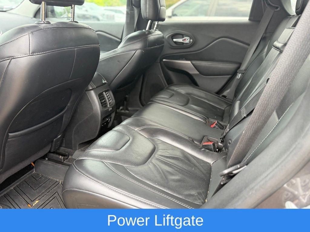Used 2019 Gray Jeep Limited image 15