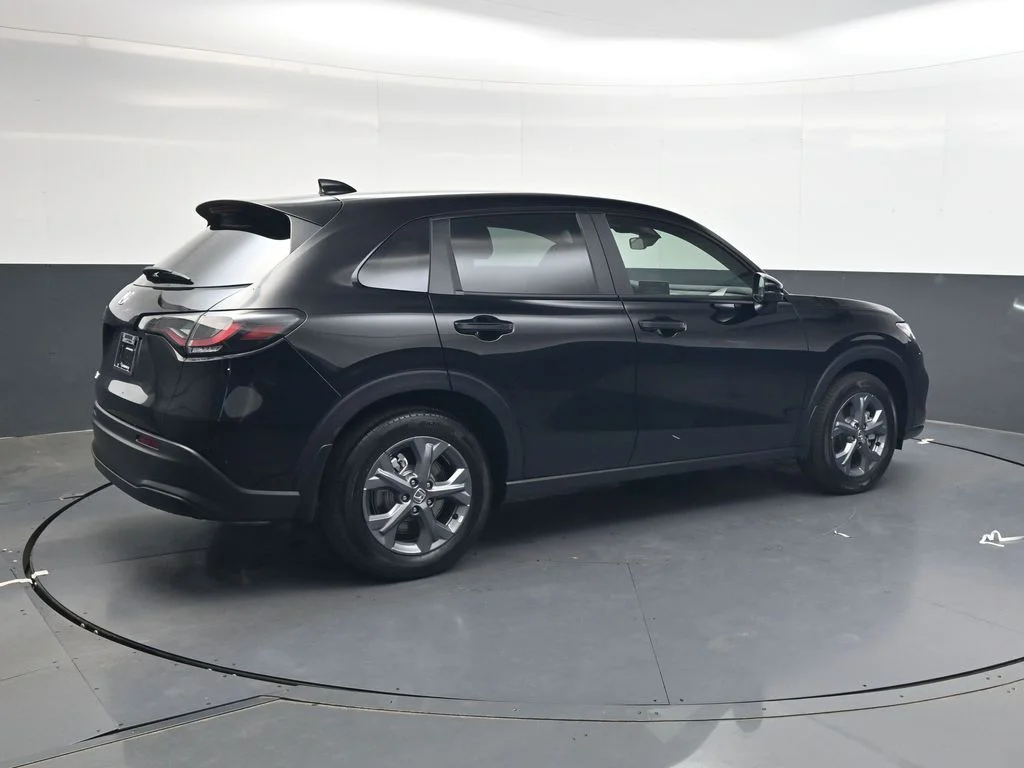 New 2027 Crystal Black Pearl Honda LX image 4