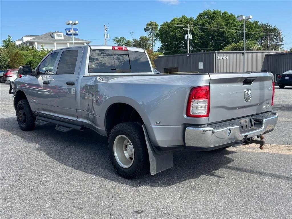Used 2020 Silver Ram Tradesman image 24