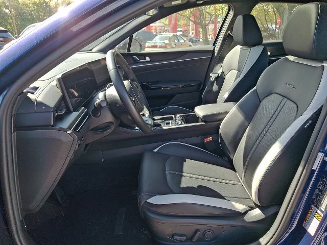Used 2025 Blue Kia GT-Line image 13