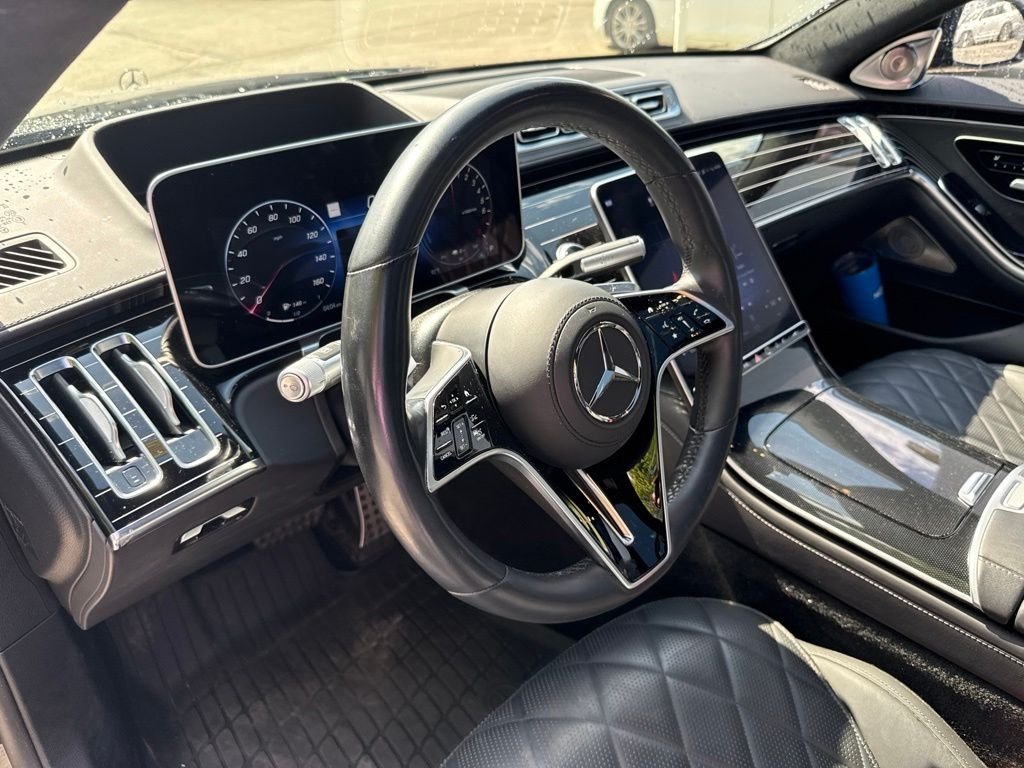 Used 2023 Black Mercedes-Benz S 580e image 9