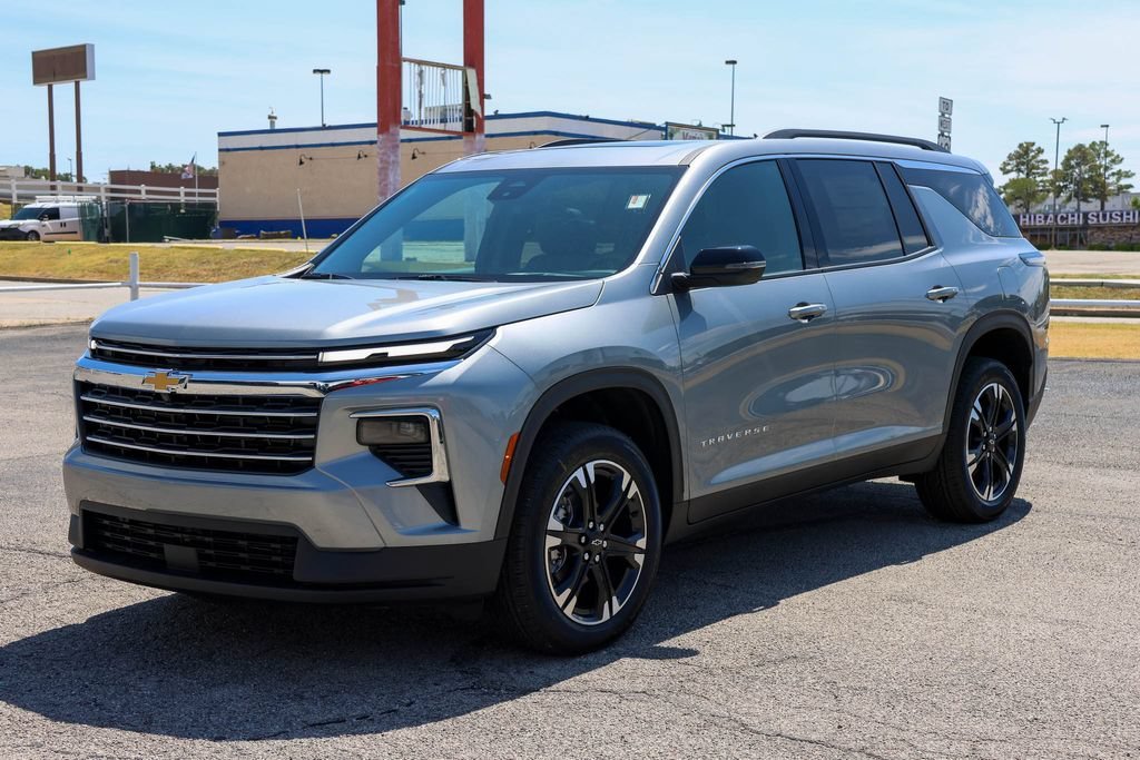2027 Chevrolet Traverse LT - Photo 6