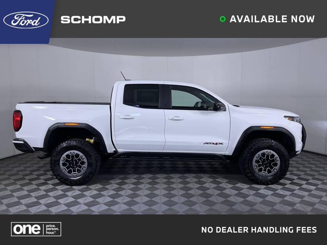 2023 GMC Canyon 4WD AT4X Crew Cab Short Box's photo