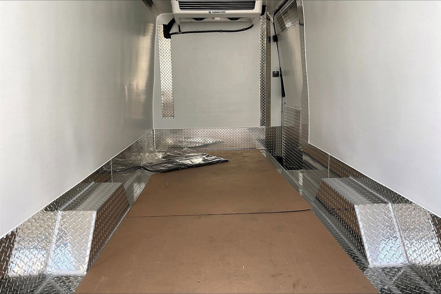New 2025 Arctic White Mercedes-Benz Cargo 170 WB image 18