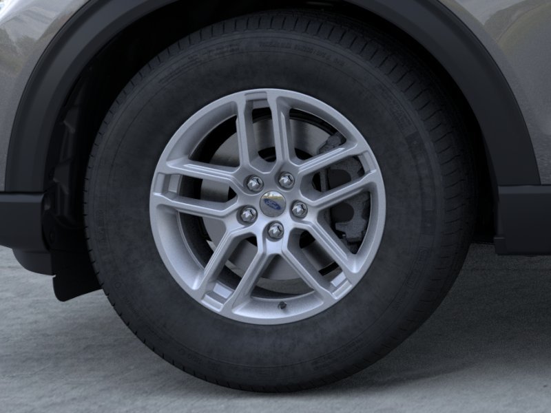 New 2025 Carbonized Gray Metallic Ford Active image 19
