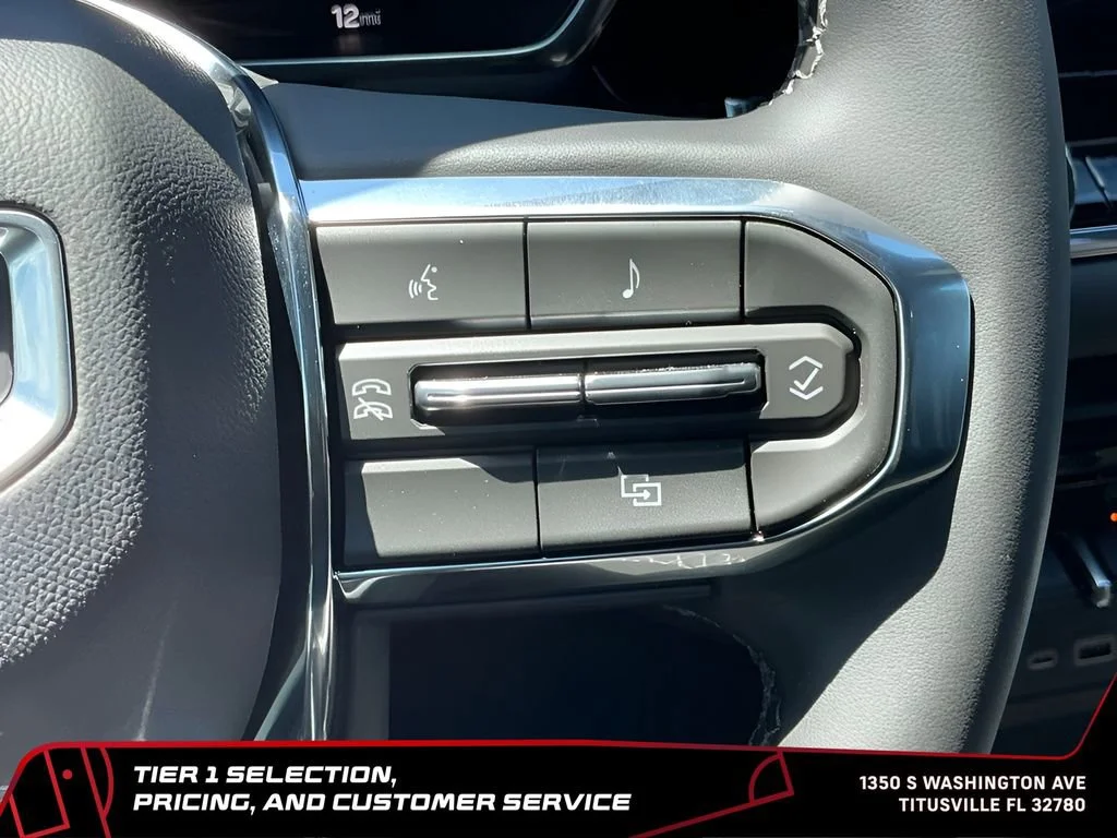 New 2026 Onyx Black GMC Elevation image 32