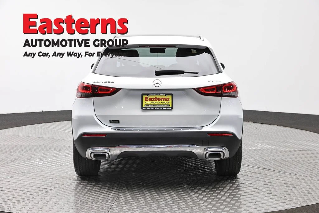 Used 2023 White Mercedes-Benz GLA 250 image 6