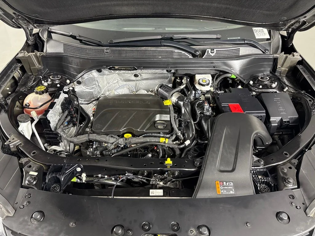 Used 2025 Black Chevrolet LT image 41