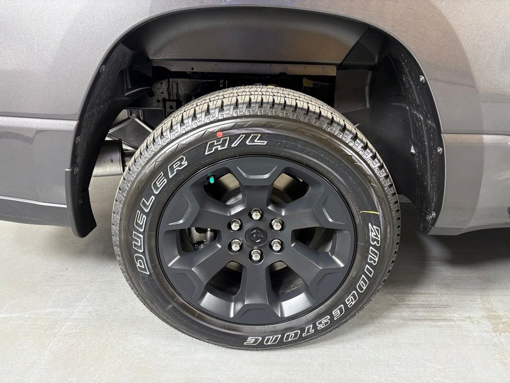 New 2026 Granite Crystal Metallic Clearcoat RAM Express image 11