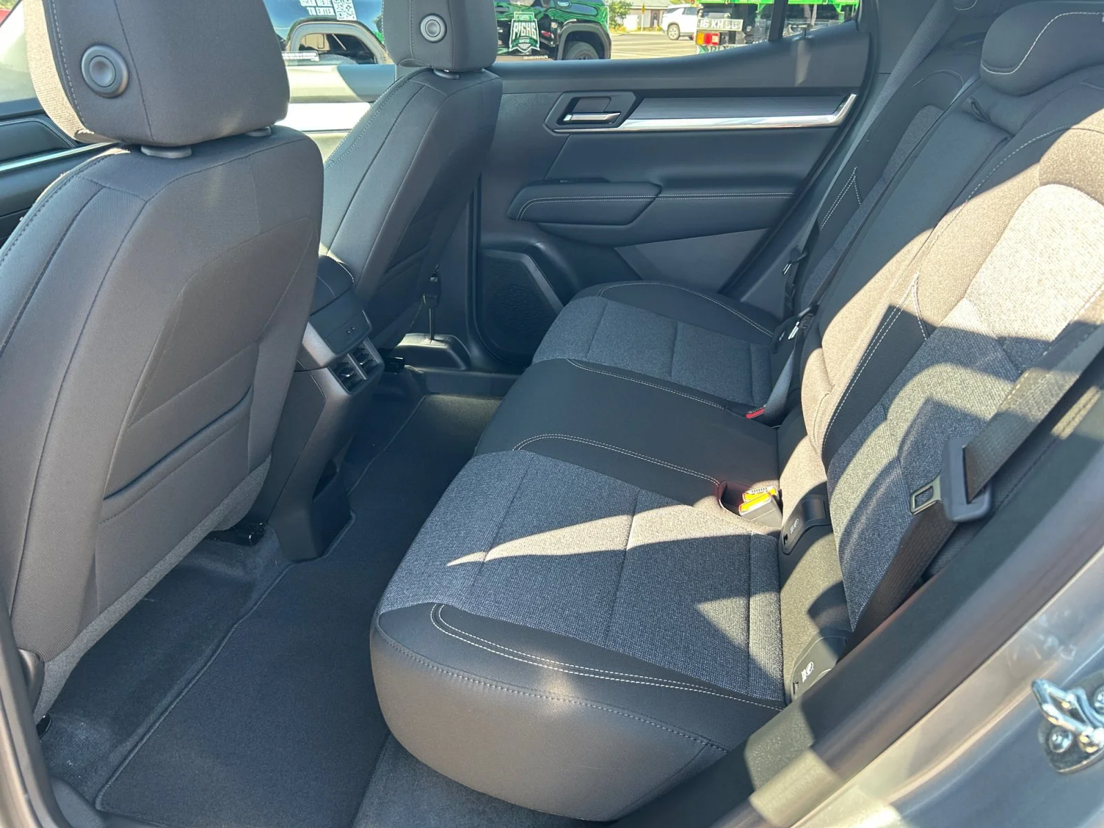 New 2027 Sterling Metallic GMC AWD Elevation image 17