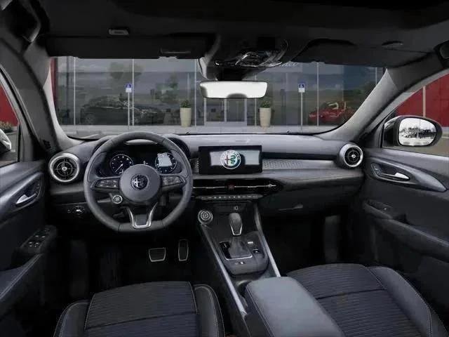 New 2025 Milano White Exterior Paint Alfa Romeo  image 64