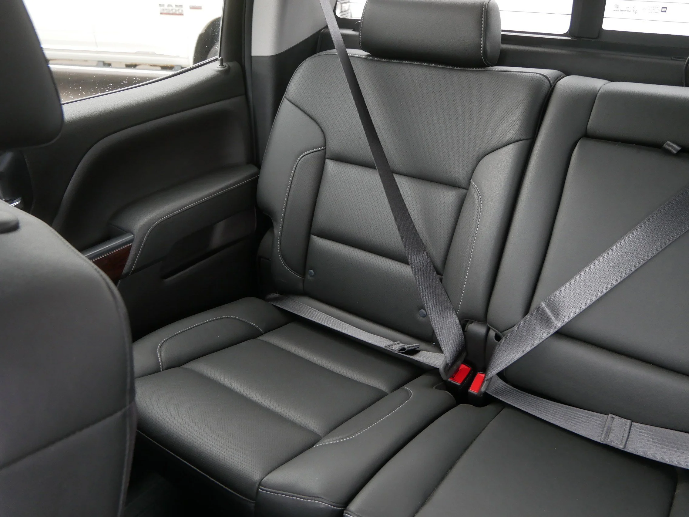 Used 2018 Red Quartz Tintcoat GMC SLT image 12