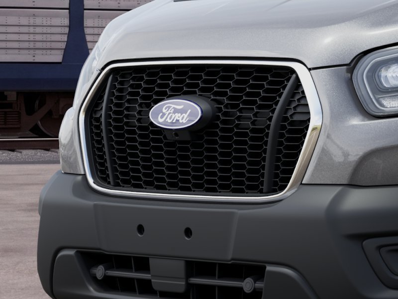 New 2027 Carbonized Gray Metallic Ford Base image 17
