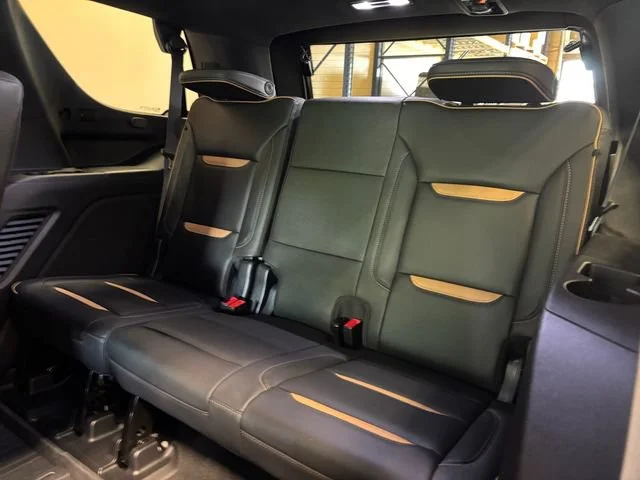 Used 2023 Redwood Metallic GMC AT4 image 25