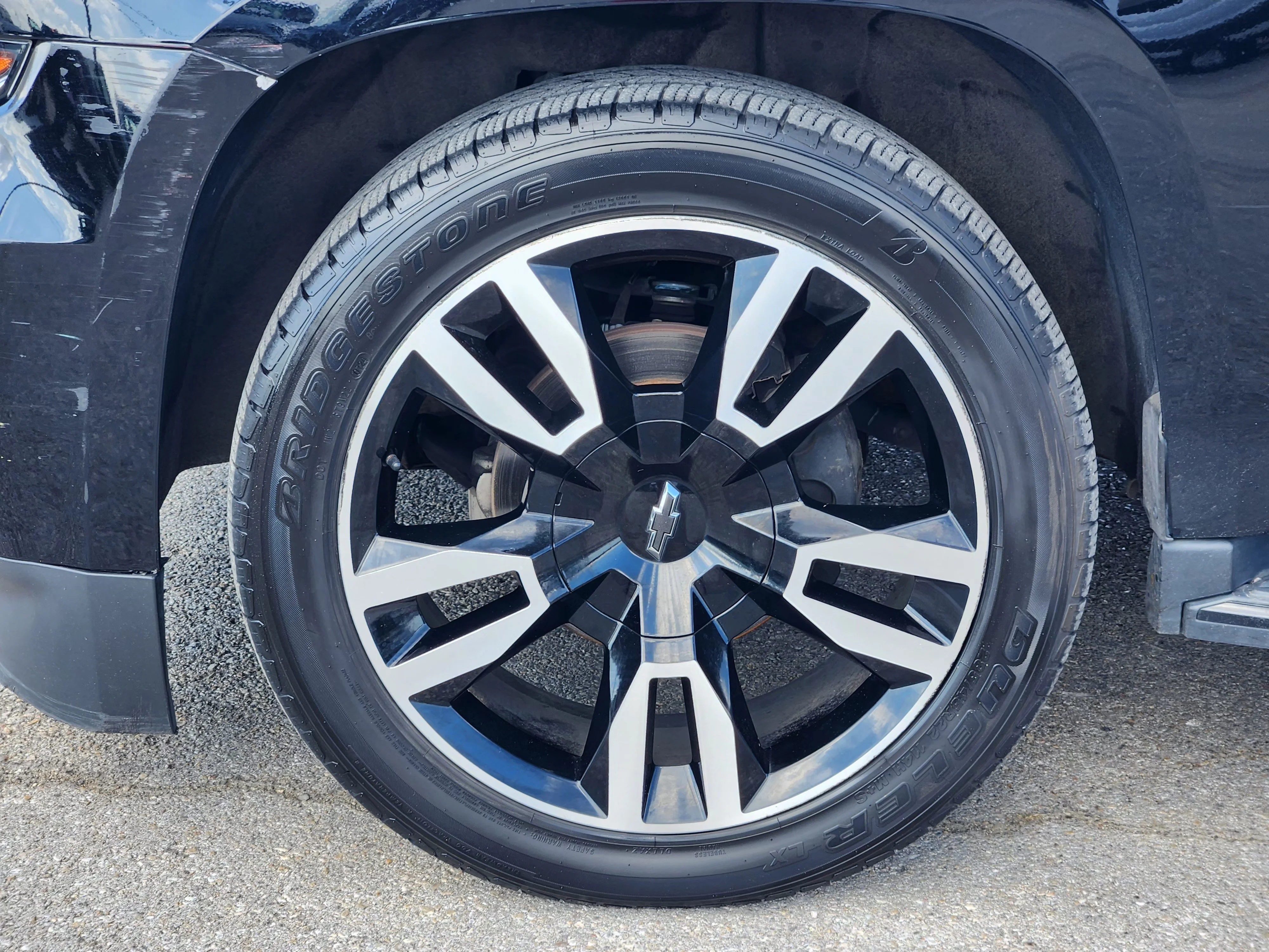 Used 2019 Black Chevrolet Premier image 10