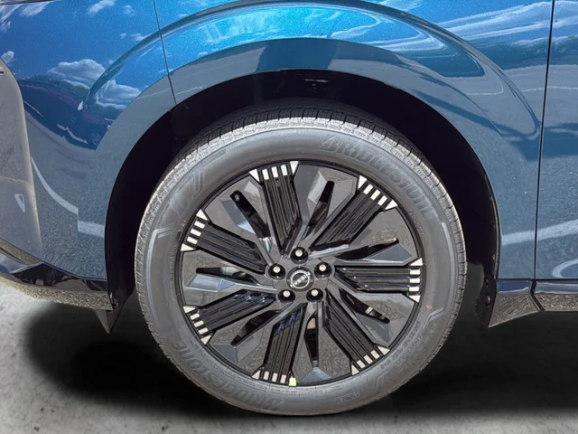 New 2026 Aurora Blue Pearl Metallic Nissan Platinum image 9