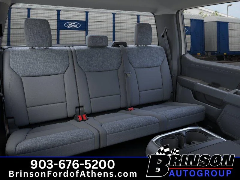 New 2026 Oxford White Ford XLT image 11