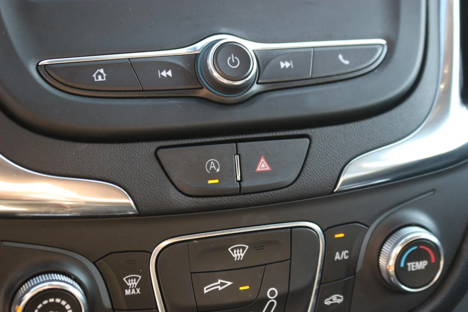 Used 2023 Mosaic Black Metallic Chevrolet LT image 25