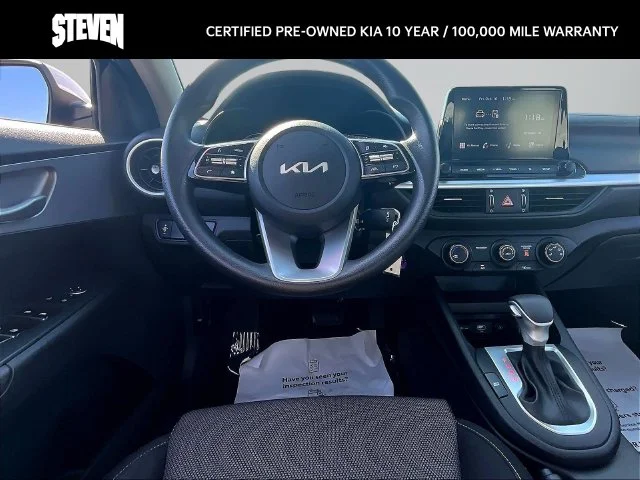 Used 2024 White Kia LXS image 9