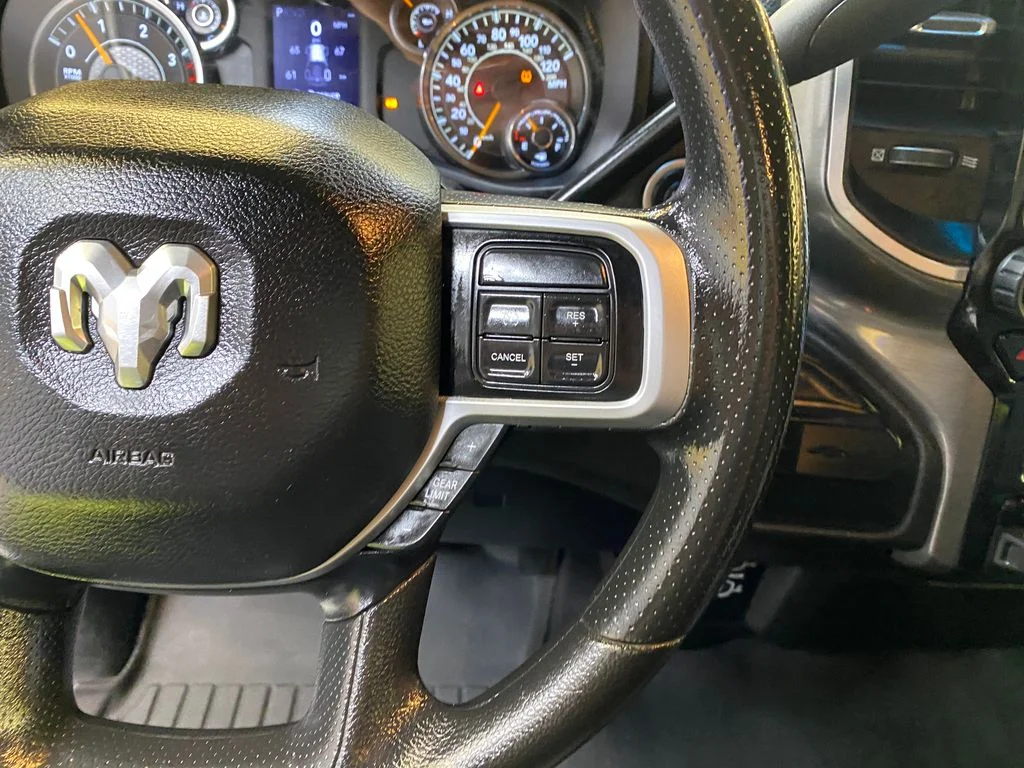 Used 2021 White Ram Big Horn image 31