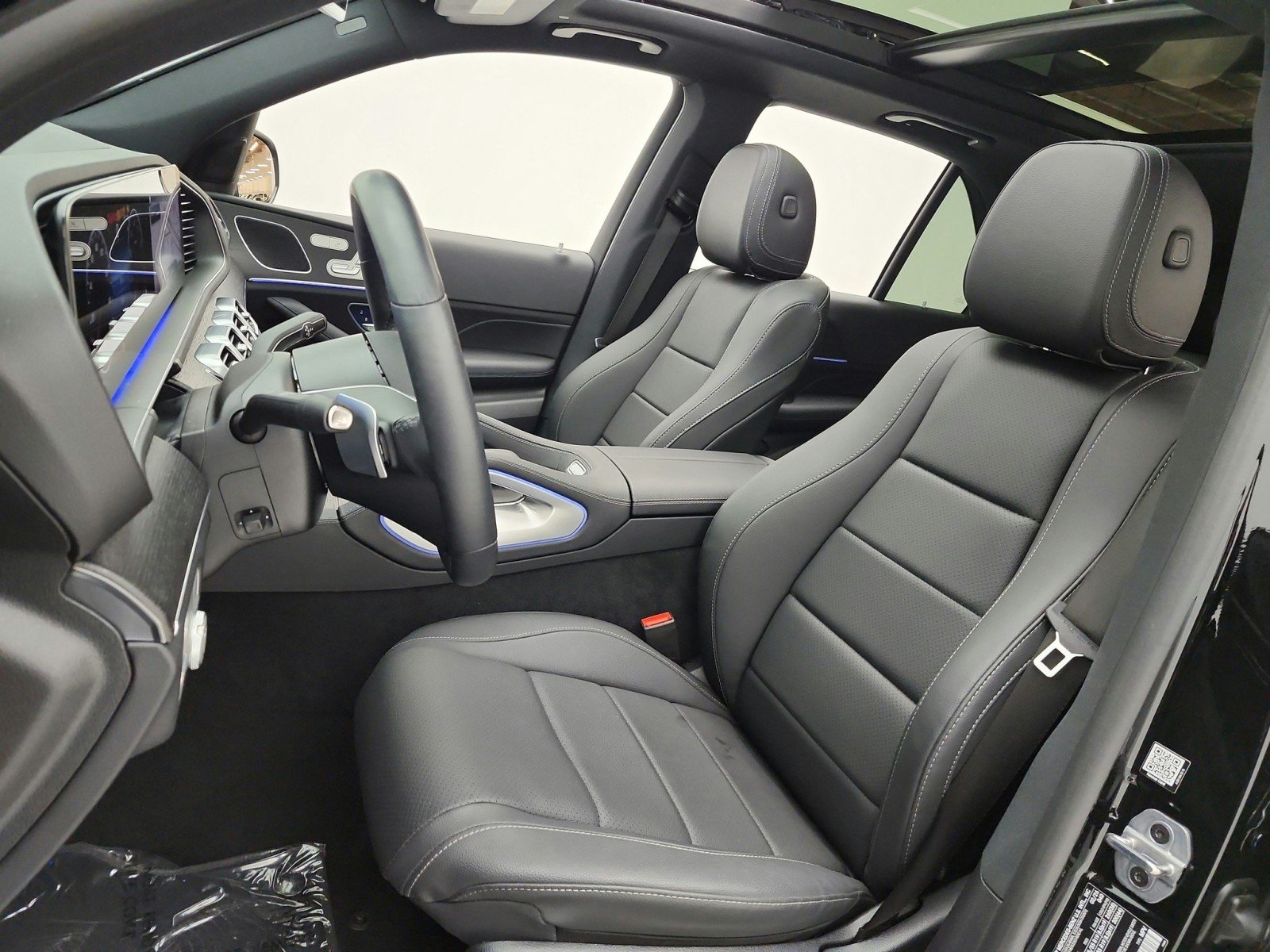 Certified Used 2026 Black Mercedes-Benz GLE 350 SUV image 10